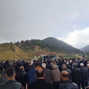 Yağmur duasına çıktılar, sağanak bastırdı
