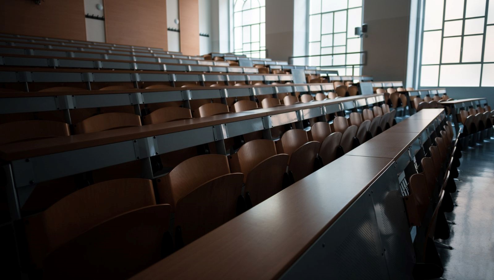 fakulte var ogrenci yok 25ten fazla universitede bu bolumu kimse tercih etmedi wnm8tsvX