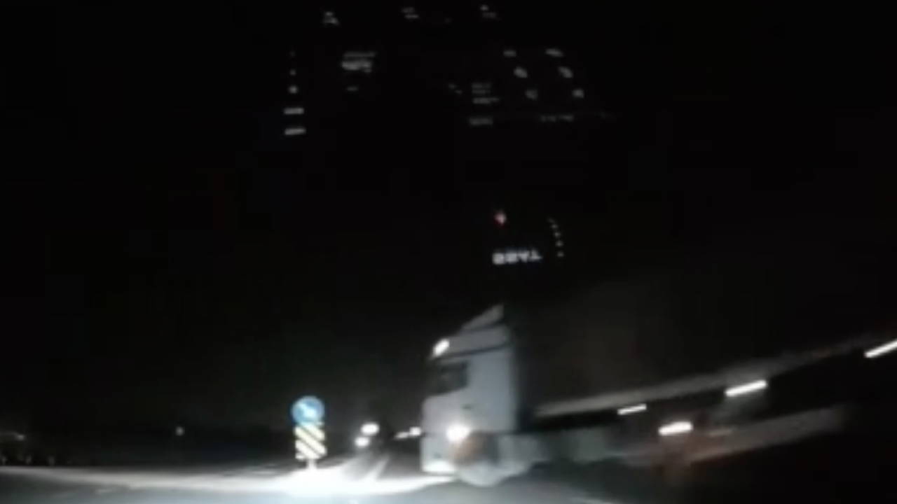 AKP’li vekil trafik kazası geçirdi